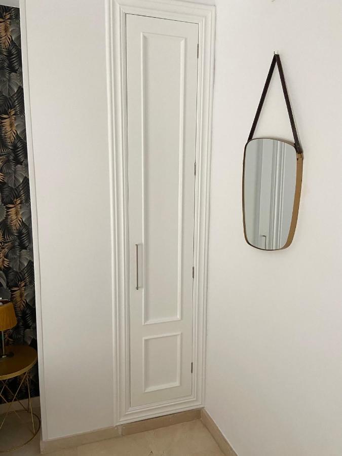 Charlot Center Apartment I Аликанте Экстерьер фото