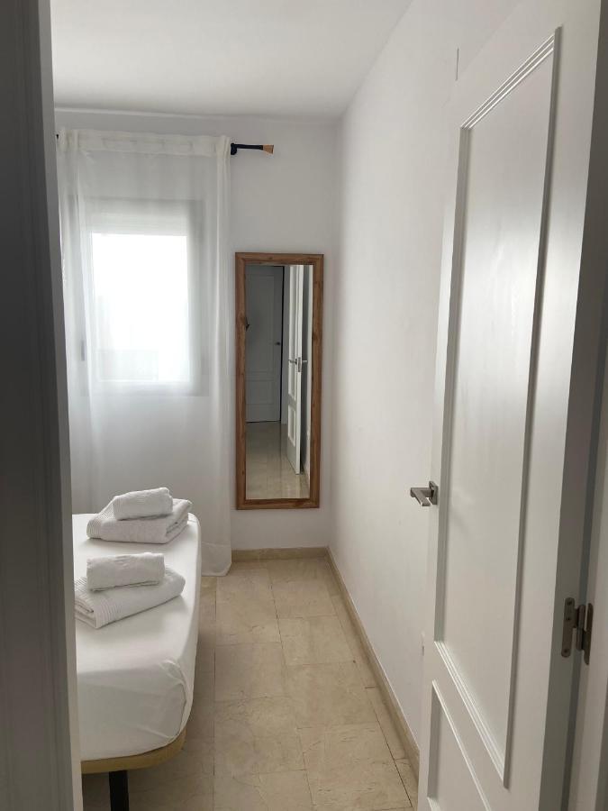 Charlot Center Apartment I Аликанте Экстерьер фото